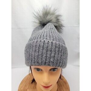 Norla Canada Alpaca Blend Grey Knit Pom Pom Hat O/S